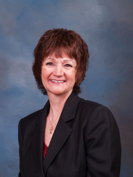 Danielle Front office Frontier Dental Arts